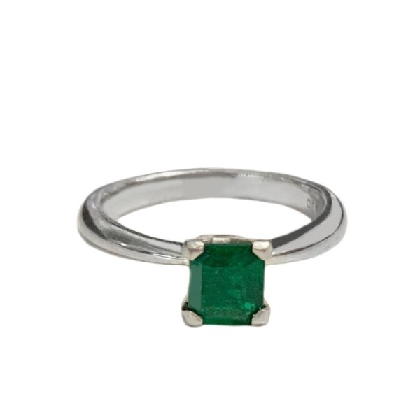 Platinum Classy Columbian Emerald Ring