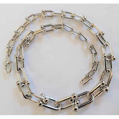 TIFFANY & Co. Hardware Graduated Link Chain in Sterling Silver 925