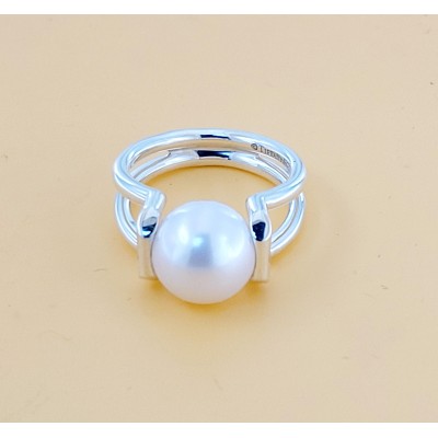 Sterling silver with a freshwater cultured pearl